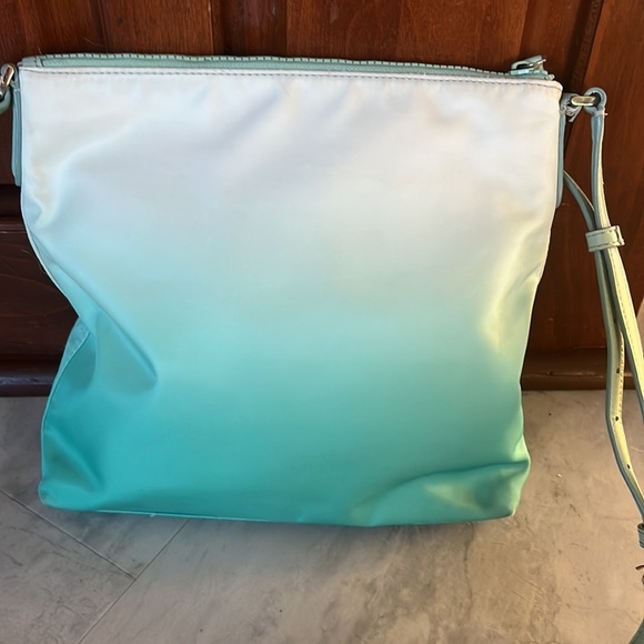 Kate Spade nearly new 2 piece Nylon Travel crossbody& Makeup Bag Ombre Clean - Picture 10 of 15